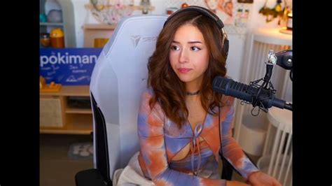 pokimane nipple slip|[NSFW] titty slip : r/LivestreamFail